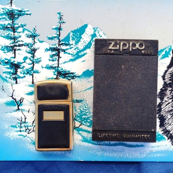 Zippo (2) - Picture 1 of 3